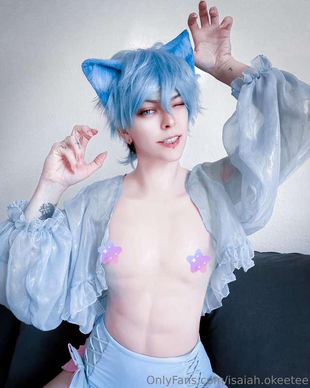 Unlock 🔓  and you will get three uncensored kittycatboys. <3