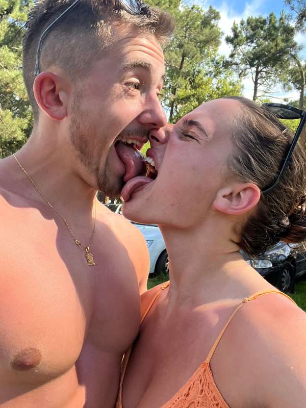 👅👅 @redmil
