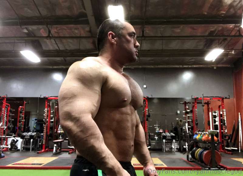 Ryanmusclegod - Onlyfans - 09 Jan, 2025