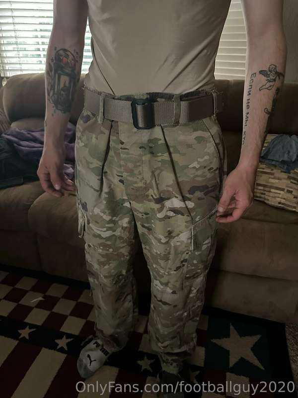 Several people have asked about full uniforms - here is an e.. 27