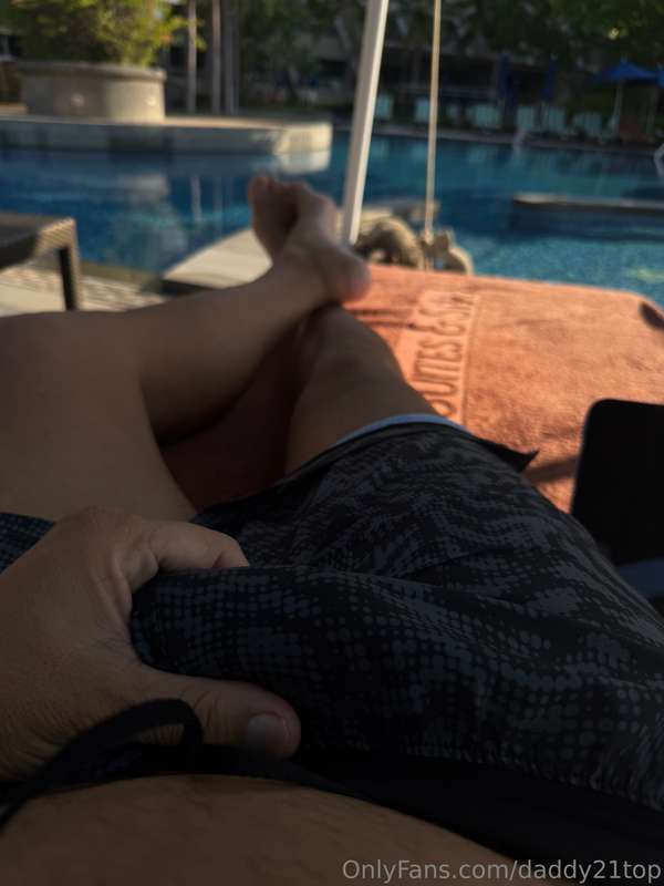 Daddy21Top - Onlyfans - 24 Oct, 2024