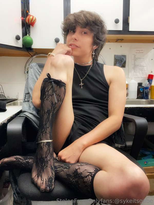 To make it up to you cuties on the delay, here’s me being NS.. 2