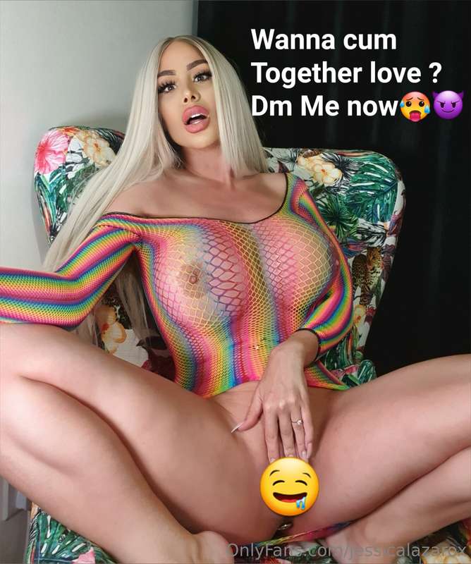 Let me drain you today 😈😈💦💦💦VIDEOCALL OR SEXTING SESSION LIV..