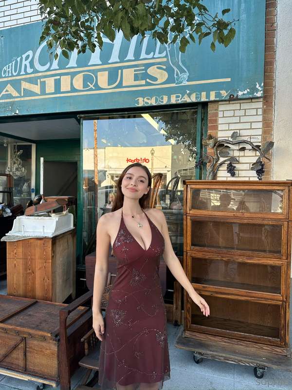 thoughts on my new dress? 🌹 1