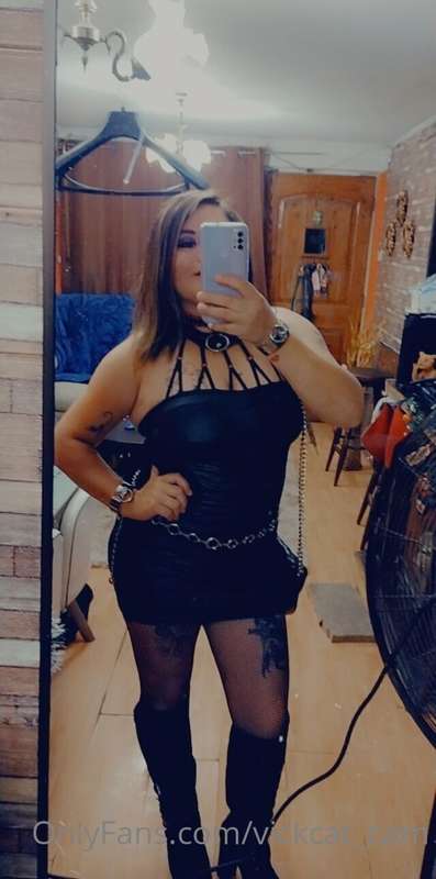 Me encanta sentir que caliento a la gente cuando me ve..🔥😏