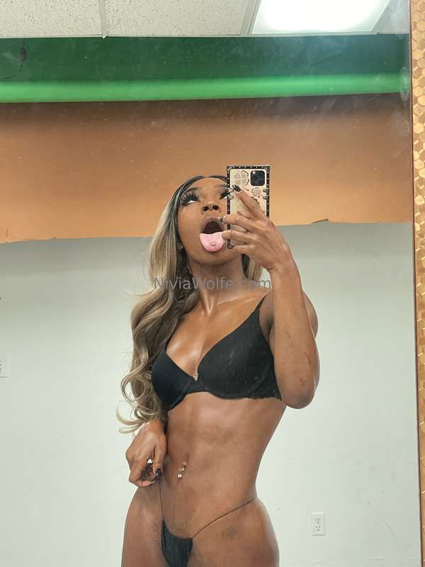 Muscle Mommy 💕 1