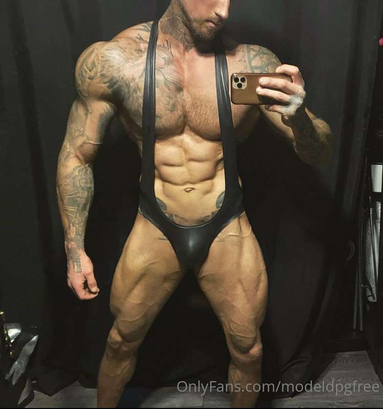 thattattooedgymguy Nude Leaked OnlyFans Photo