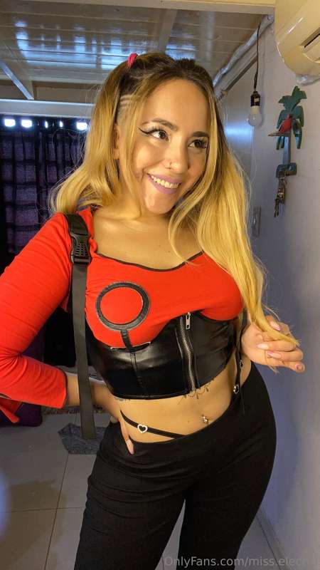 A smile like this could disarm all your defenses 😜