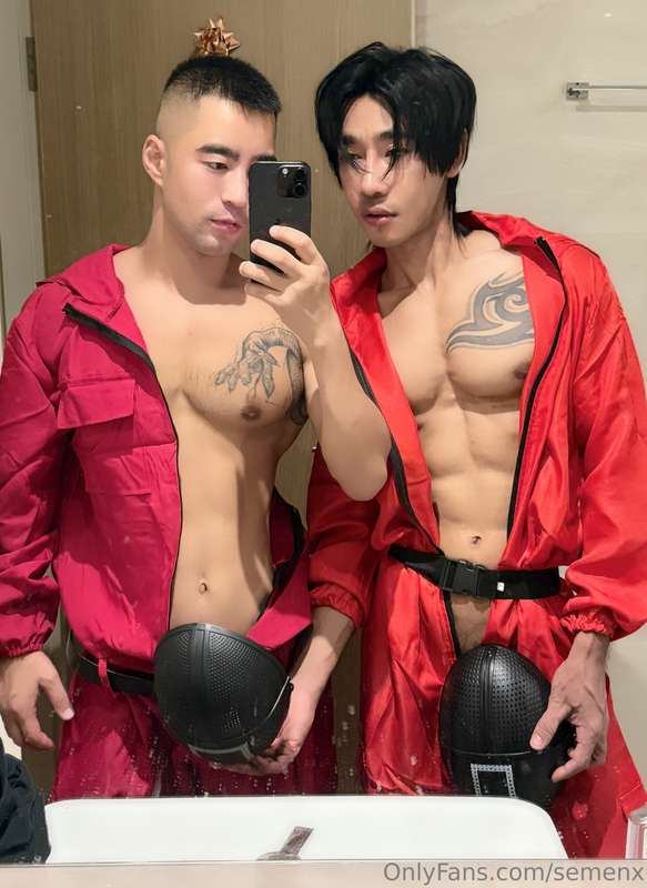 @bro820250101🎰🎰 The sexiest squid game หนุ่มๆ สควิดเกมโหมดสน.. 5