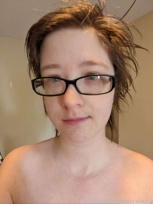 Honeycake93 - Fansly - 03 Mar, 2022 7