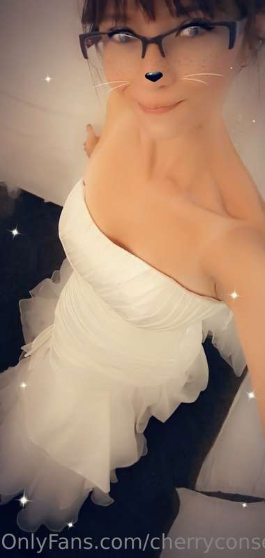 Was lucky enough to go wedding dress shopping with my bride ..