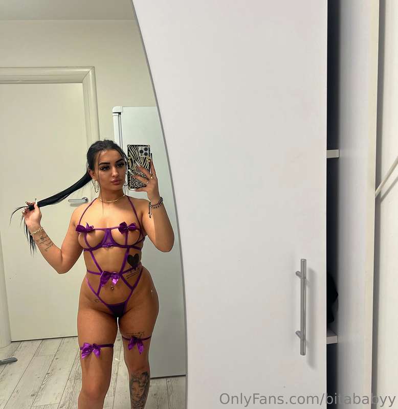 Bitababyy - Onlyfans - 15 Jan, 2025