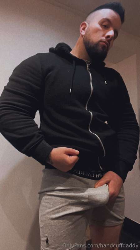 Want a pair of my used boxers 😜💦 1