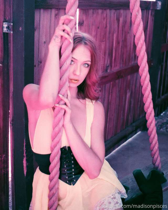 Swingin away by @duncancreates 💓