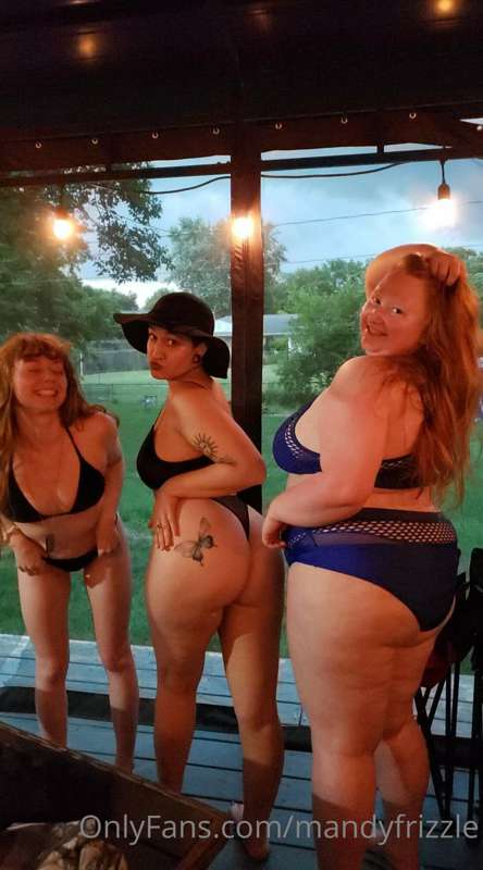 Part 1 Beach with 
https://onlyfans.com/ruby_dawn90
&
https:.. 10