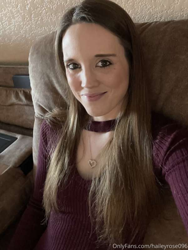 Hope everyone’s having a wonderful Thanksgiving!! 🥰😘 2