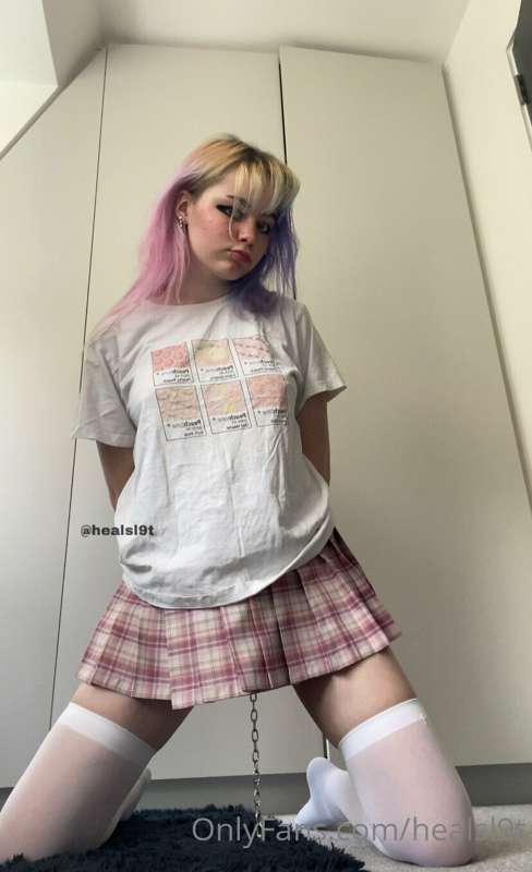 Naughty but playful succubus girlfriend? 😈 5