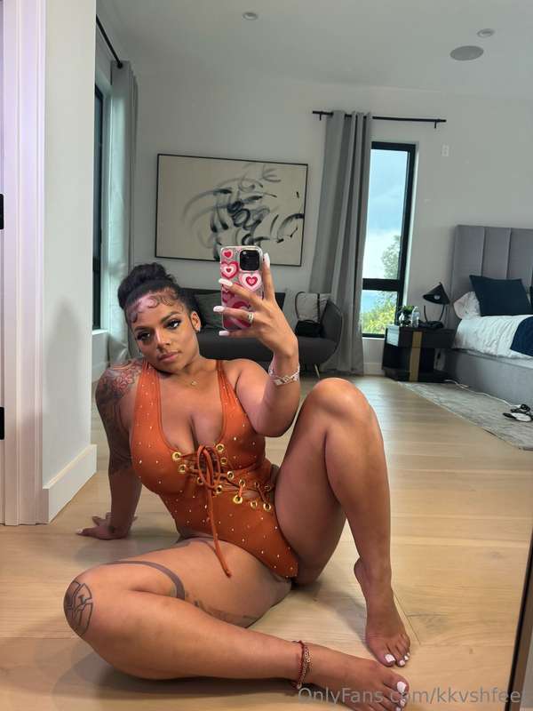 get on my level 🍑 5