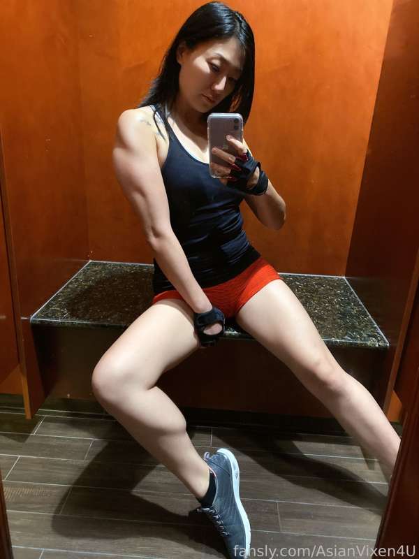 Asianvixen4U - Fansly - 19 Apr, 2022 3