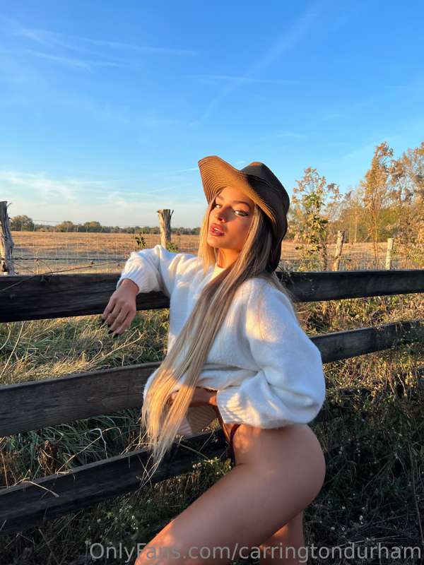 Your favorite cowgirl 🤠