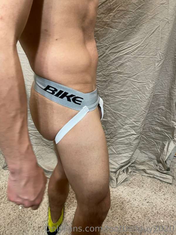 Who wants to bury their face in that perky ass??? 25