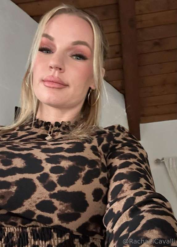 Hi hi :) Happy Sunday yall 