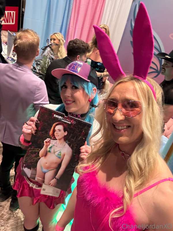 More AVN sexy people 