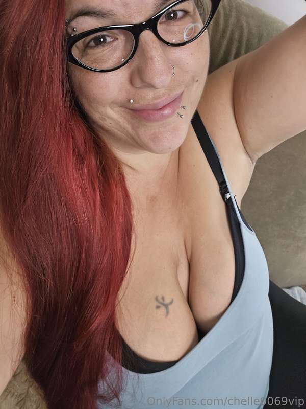 Omg 😱 I promise I didn't die 👀I didn't have any pervy stuff ..